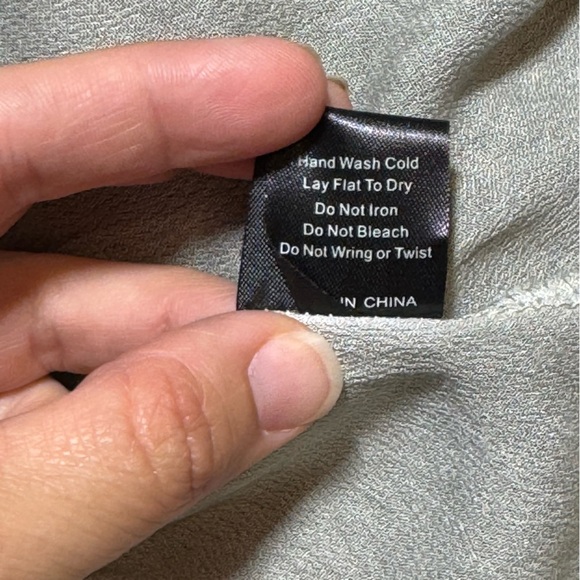 🌻 POL Mineral Wash Tunic w/ Crochet Cut Outs Ruffle Tunic Top Boho Chic - Picture 11 of 11